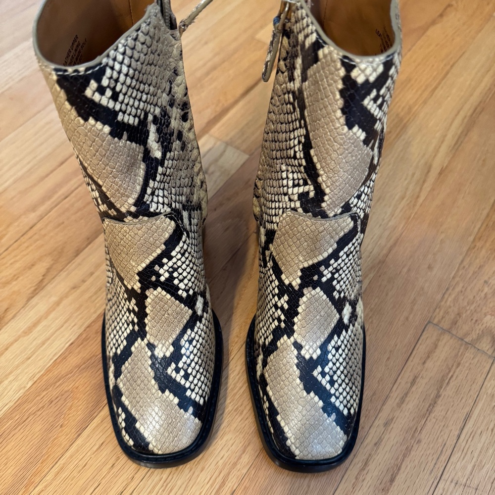 Like new Tory Burch snakeskin booties